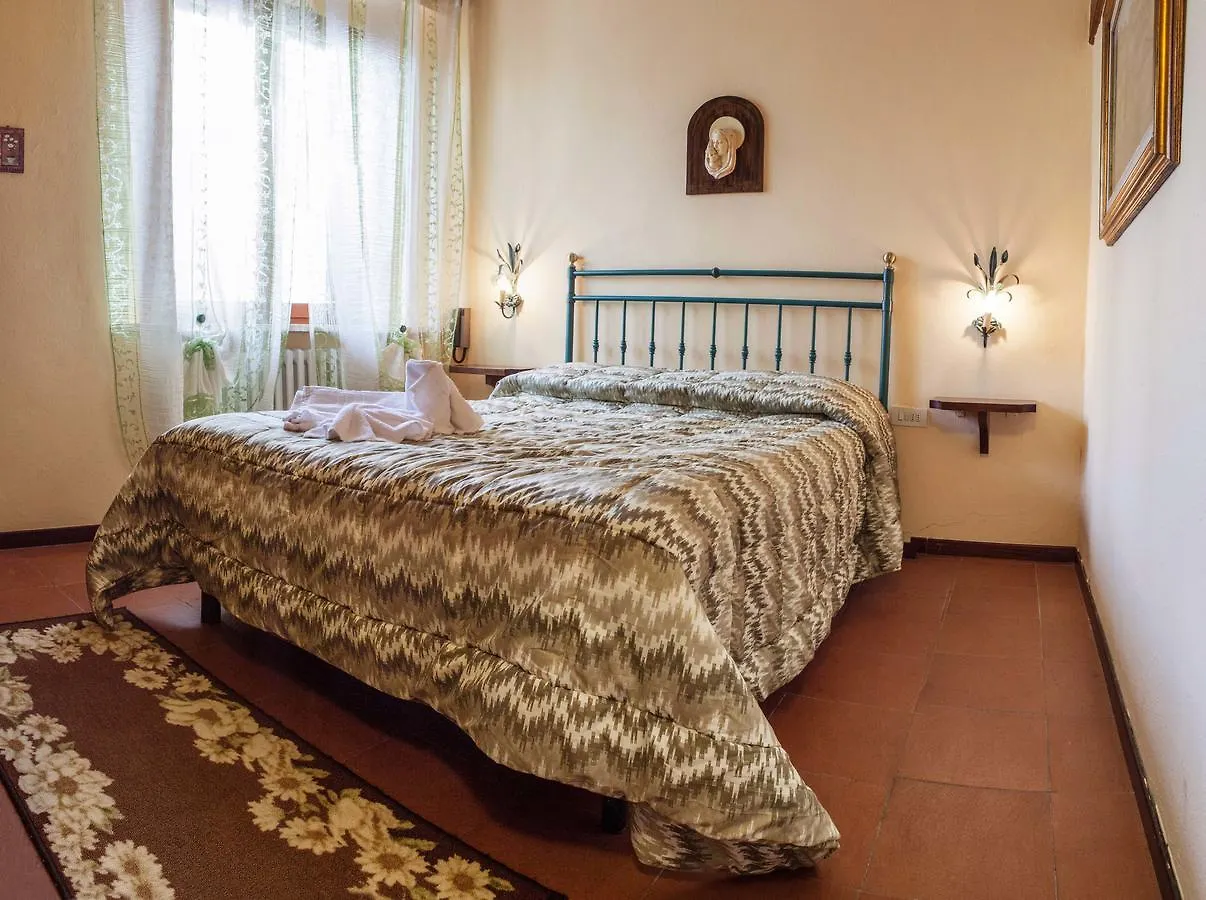 Affittacamere Casalchino Hotel San Gimignano Italia